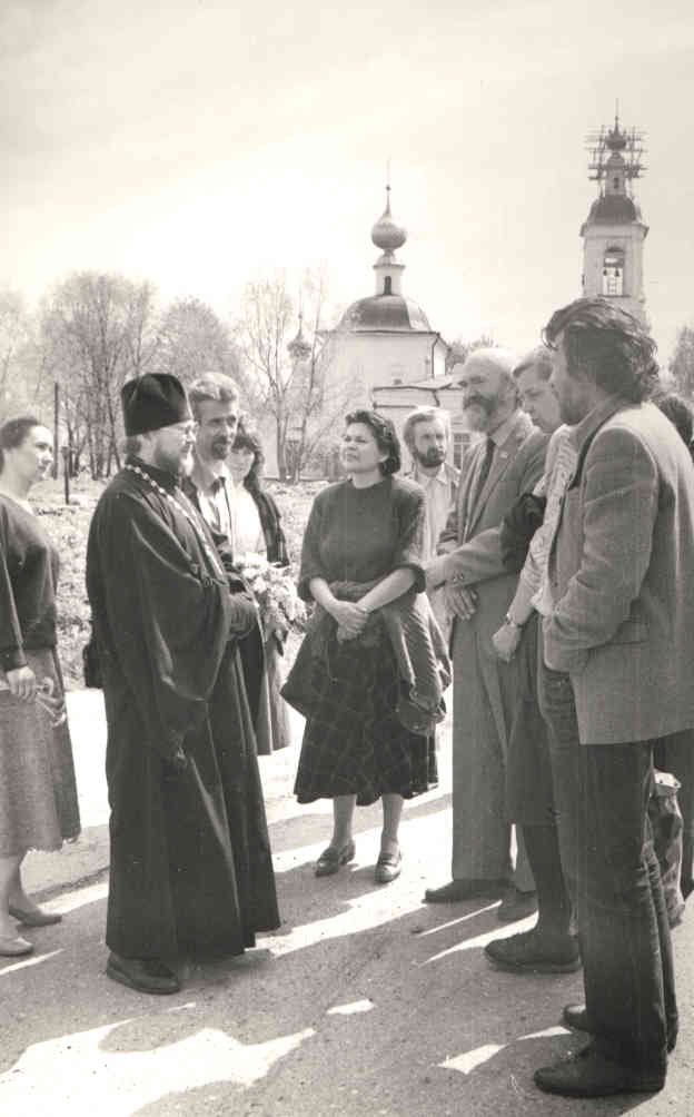 On the street of the village of Tolpygina, Privolzhsky district of the Ivanovo region