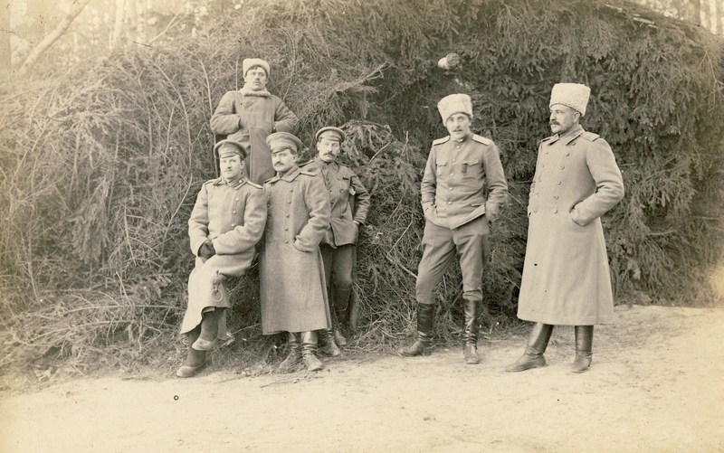 фотографии поручика Зотова&nbsp;В.М.