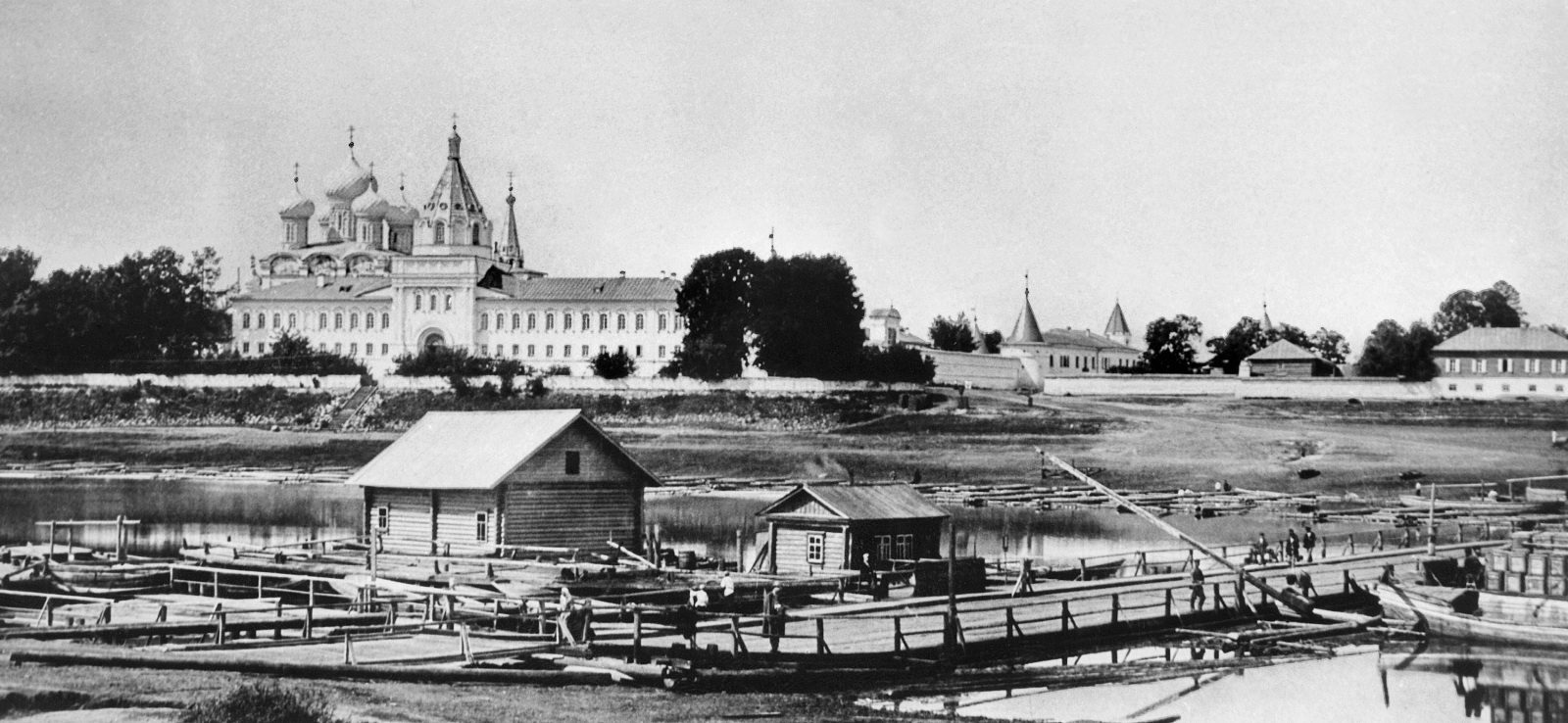 Левая притока Волги